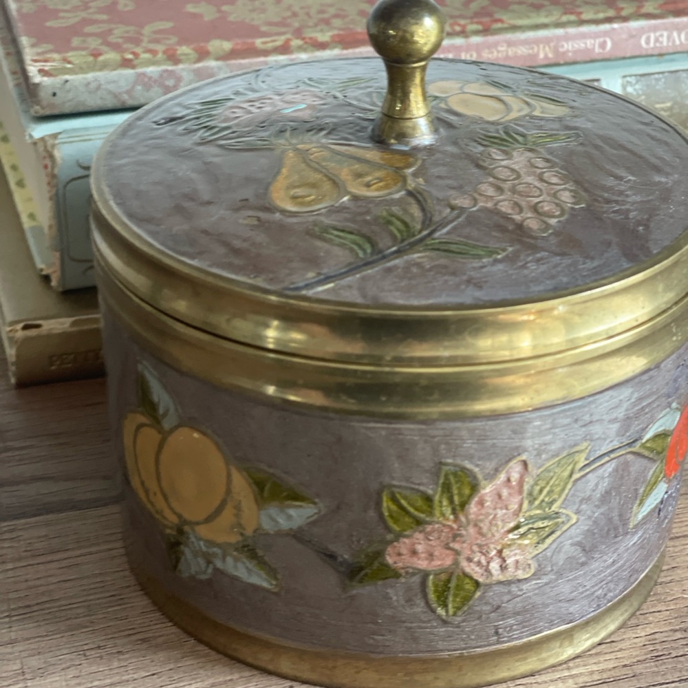 Vintage brass floral trinket/ storage box